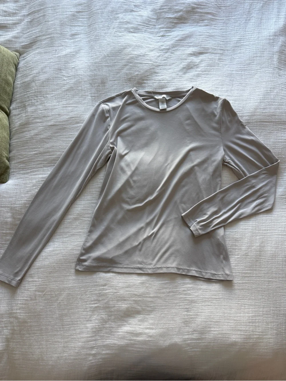 Basic Tops Bundle - Picture 2 of 10